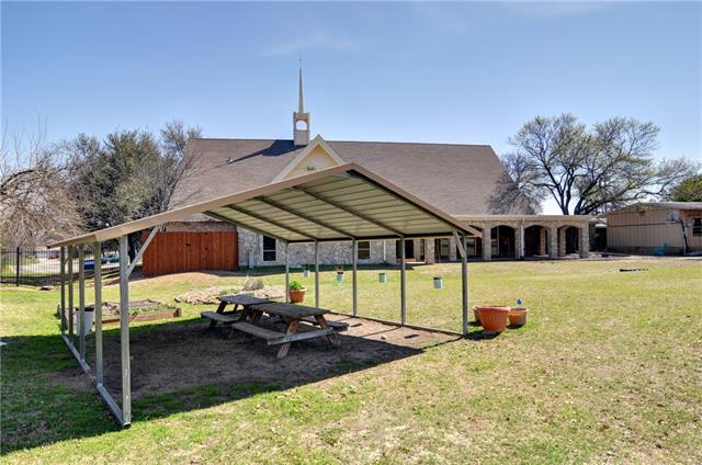 The outdoor space at 8200 Tumbleweed Trail.